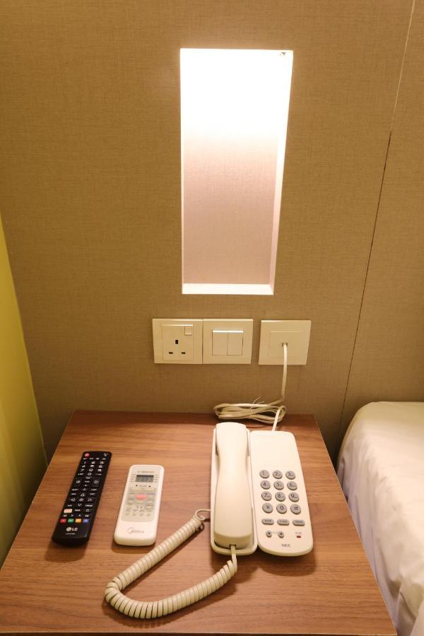 Capital O 9010 Yee Hotel Johor Bahru Esterno foto