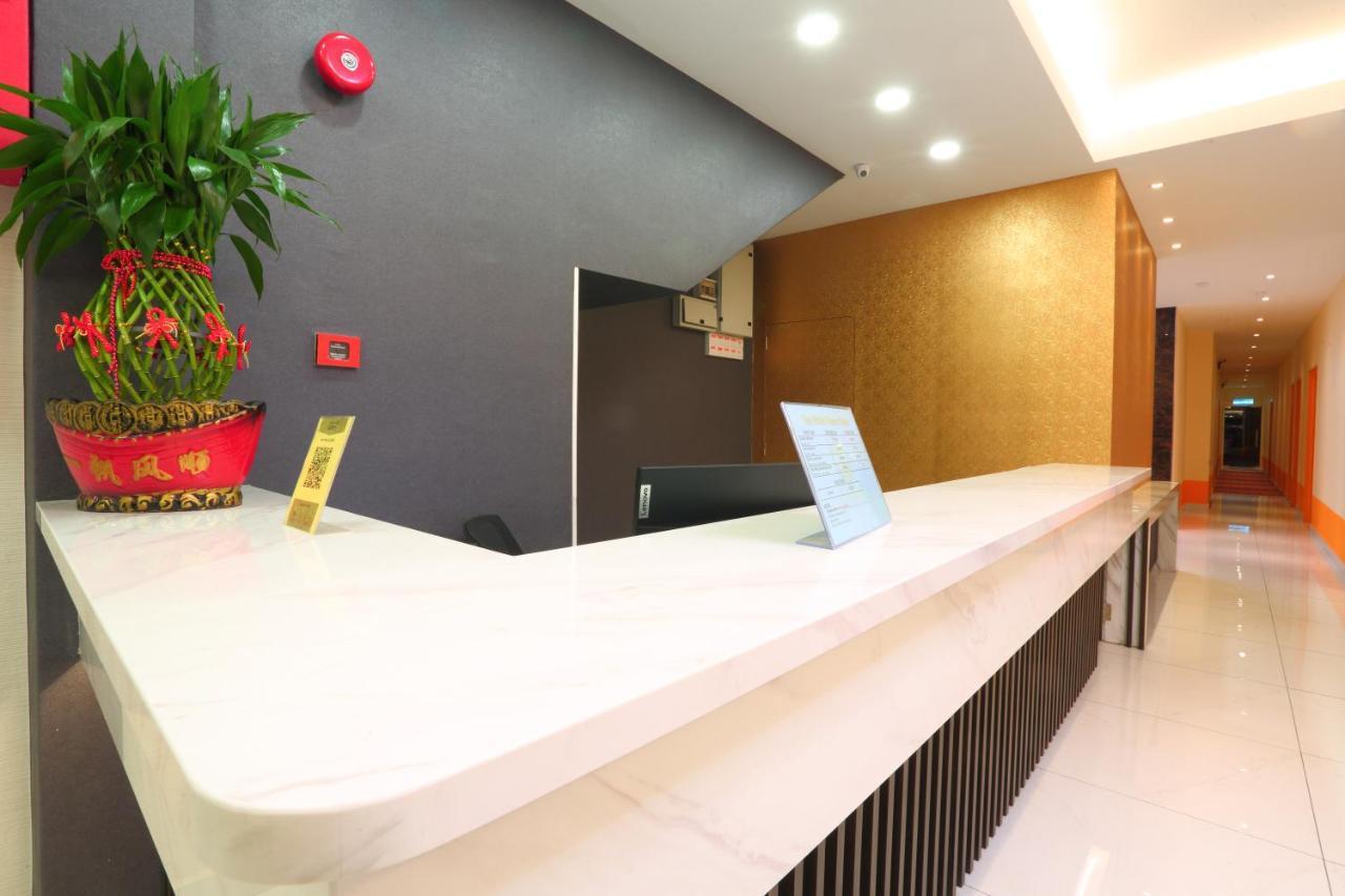 Capital O 9010 Yee Hotel Johor Bahru Esterno foto